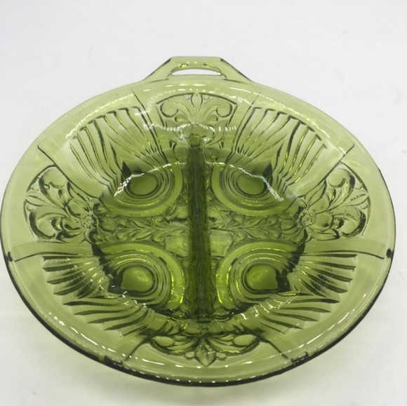 Indiana Glass Green Depression Glass Divided Dish - Picture 1 of 11